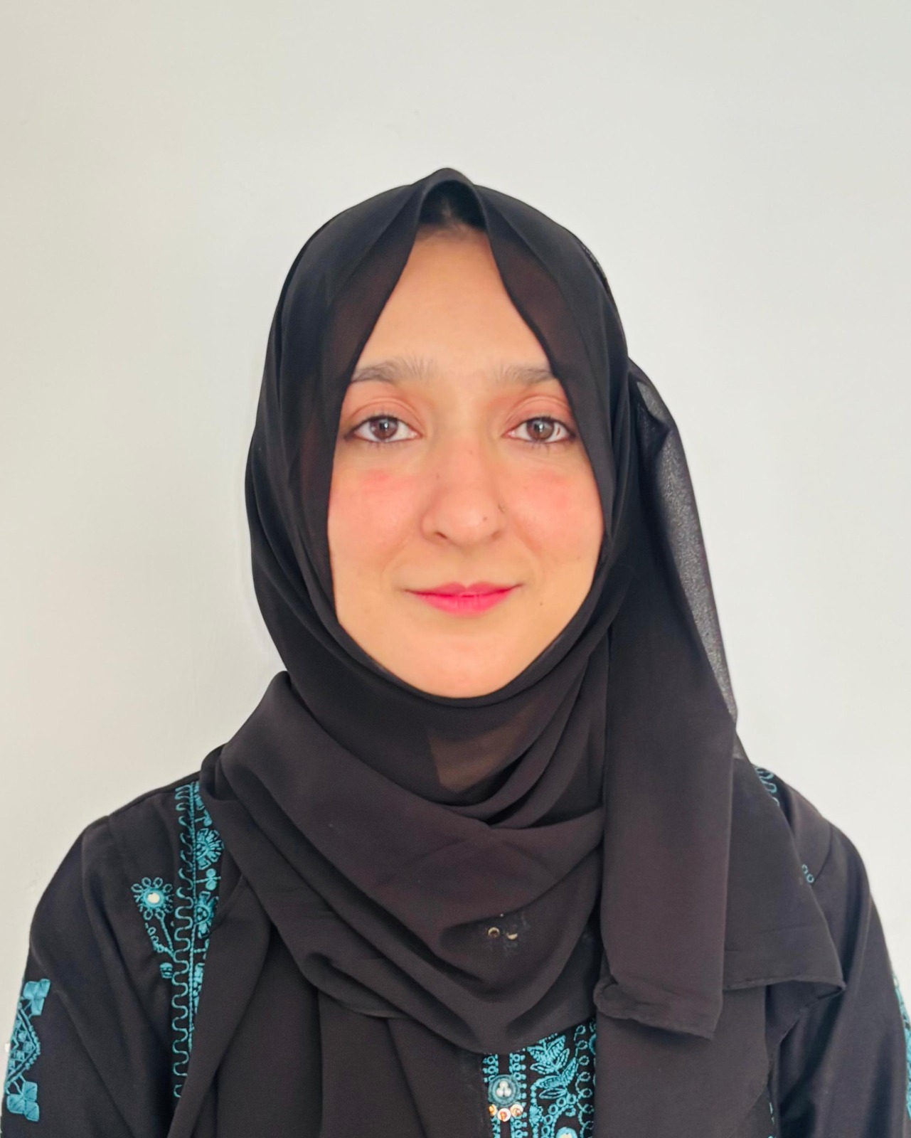 Dr Aqsa Arif